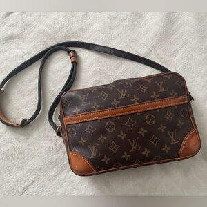 Louis Vuitton Monogram Canvas Crossbody with Tan Trim